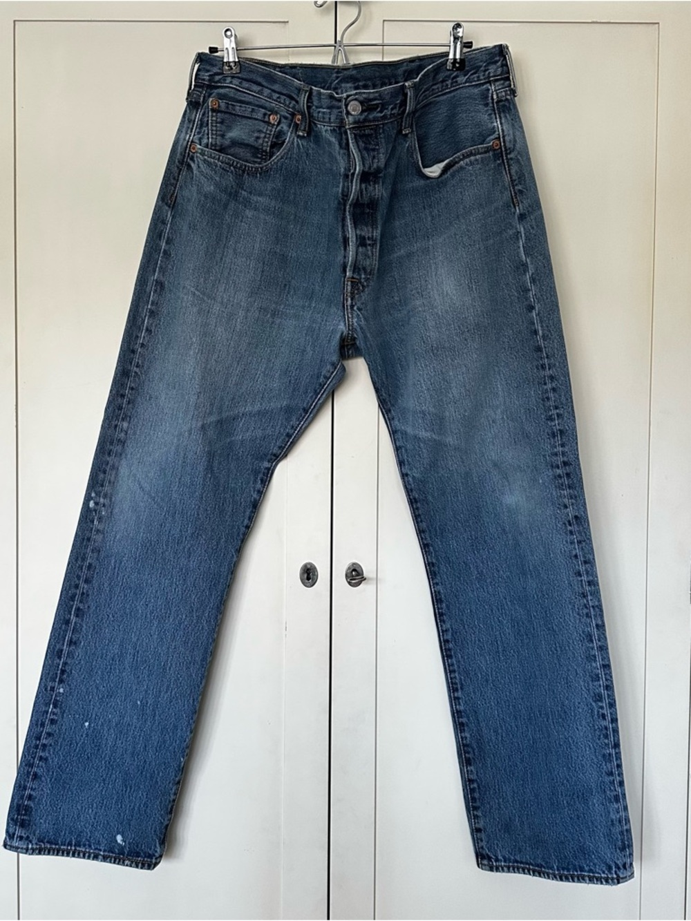 Levi’s 501 Men’s Straight Leg Jeans 38x32 Blue Zip Fly 100% Cotton